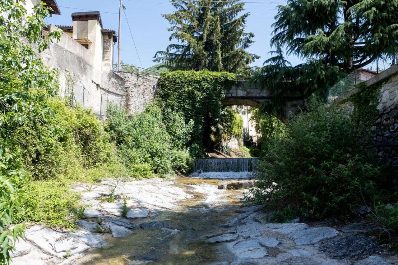 La Casa Sotto Le Cascate Lago Maggiore - Ixihome Cittiglio Esterno foto